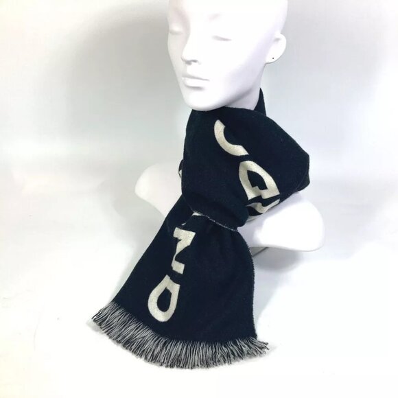 BURBERRY 80085081 fringe Scarf big logo Scarf wool Black/WhiteBased - Picture 10 of 10